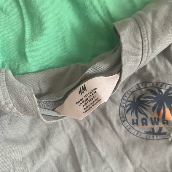 Boys Graphic Tees Bundle - Picture 4 of 5